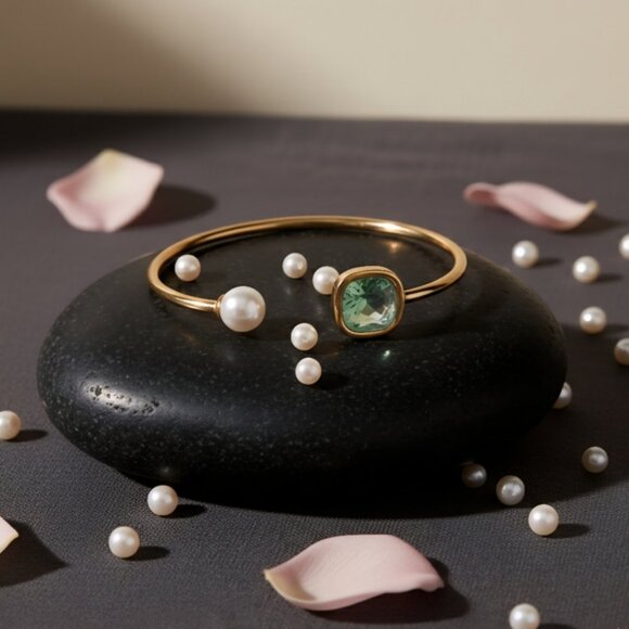 Elegant 18K Gold Plated Stainless Steel Aquamarine Pearl Cuff Bracelet Studs - Picture 6 of 12